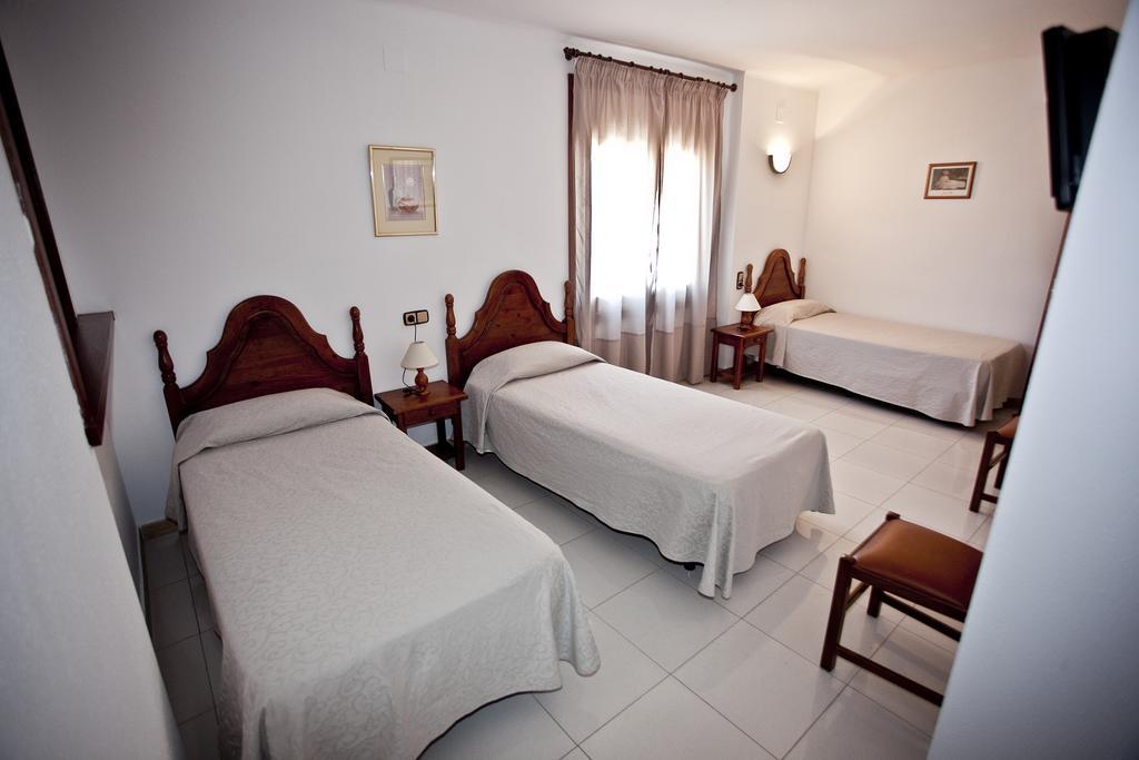 Hotel Beri Llança Pokoj fotografie